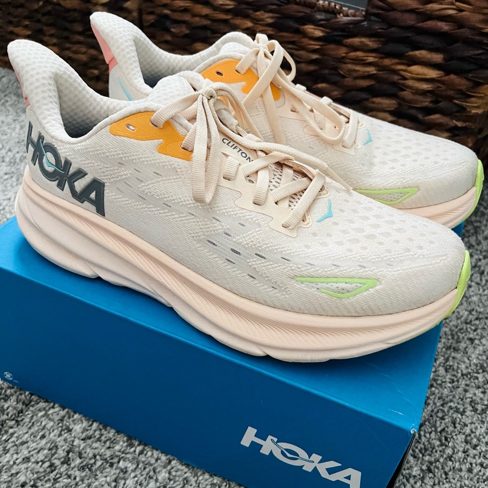 HOKA Clifton Women’s Running Shoes